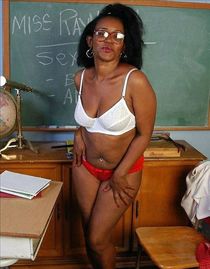 Virgin girl Anna nude in