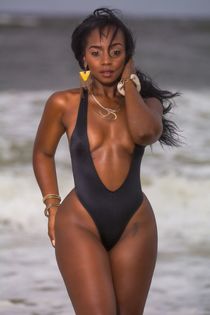 Caribbeancompr Romihi